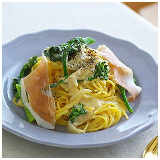 春野菜の豆乳カルボナーラ